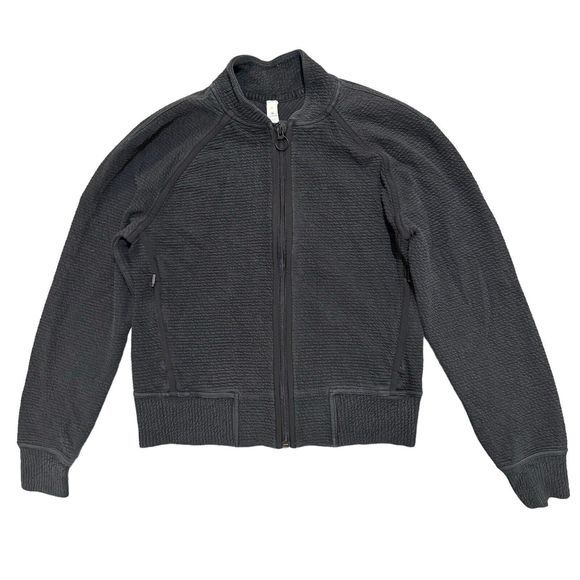 Lululemon Jacket Womens Size 4 On Repeat Bomber Black Full Zip Ribbed Crop Comfy - Picture 1 of 9
